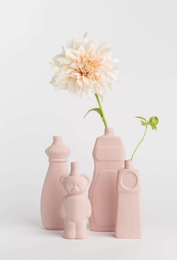 group photo powder porcelain vases